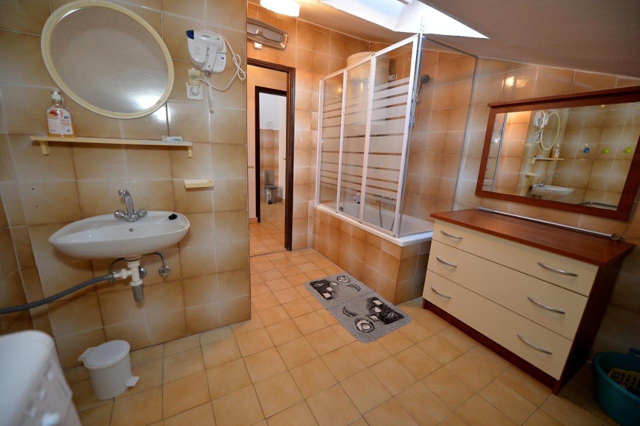 Nera Appartement Zadar Buitenkant foto