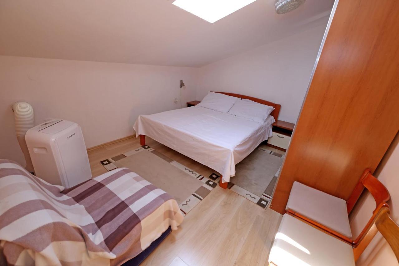 Nera Appartement Zadar Buitenkant foto