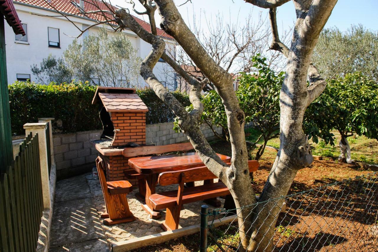 Nera Appartement Zadar Buitenkant foto